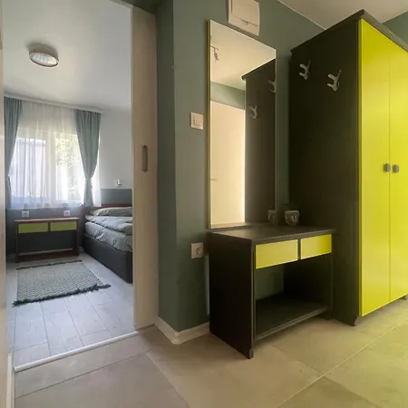 By Baza Academic Apartment Golden Sands